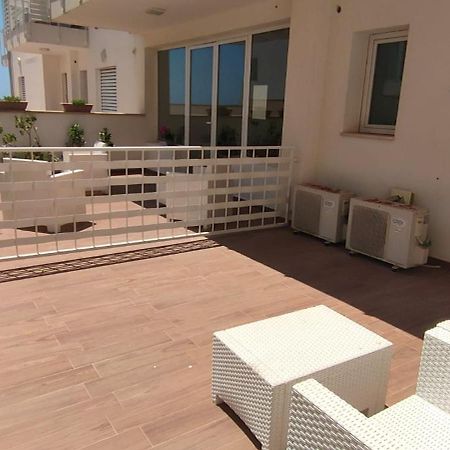 Spuma Di Mare Aparthotel Gallipoli Eksteriør bilde