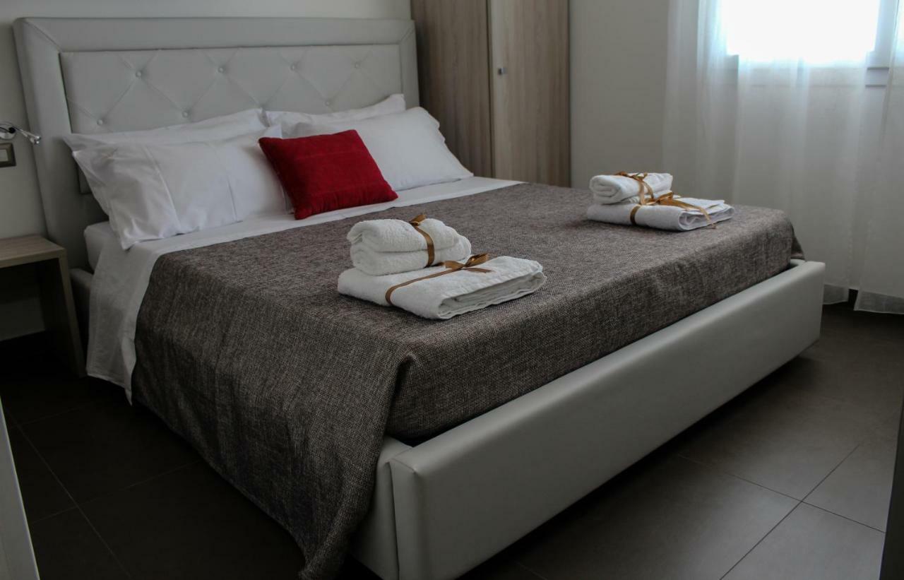 Spuma Di Mare Aparthotel Gallipoli Eksteriør bilde