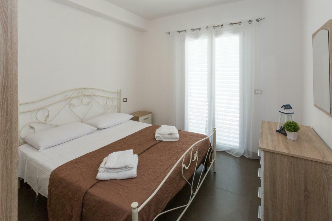 Spuma Di Mare Aparthotel Gallipoli Eksteriør bilde